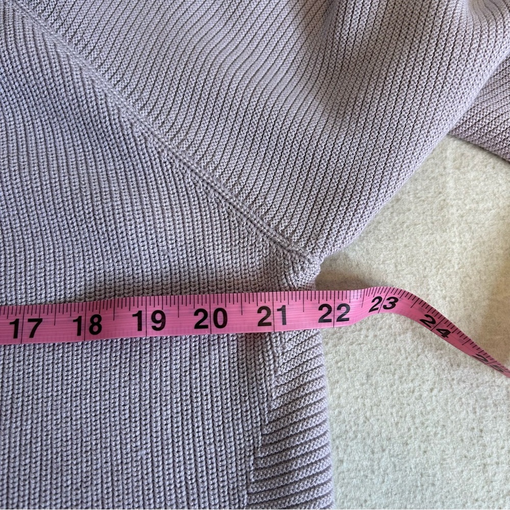 Athleta Hanover Merino Wool Blend V Neck Knit Sweater Size M Lavender - Picture 6 of 8